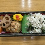 成城石井 - 鯛めし&豆腐ハンバーグ弁当