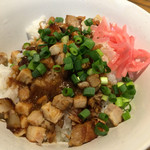 Chururu Chura - 小豚のご飯