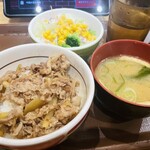 すき家 - 料理写真: