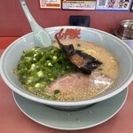 山岡家 - 料理写真:朝ラーメン(中盛)/青ネギ 2026/6/21