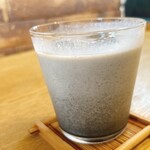 和かふぇ もののね - 黒ごまラテ