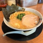 町田商店 - 醤油豚骨ラーメン