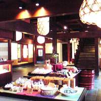 とうふ屋うかい 鷺沼店 - 入り口のお土産コーナー