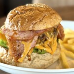 The Rich Burger - 料理写真:・ベーコンチーズバーガー 1,298円/税込
・Aセット(ポテト) +380円/税込