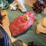 焼肉 番手十番 - 黒毛和牛の握りなど