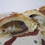 サンマルクカフェ - 断面はこんな感じ