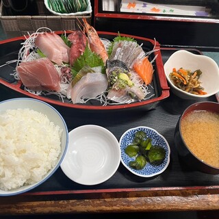 味の店 五味屋_0