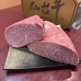 焼肉秦家_1