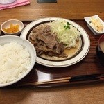 つるかめ食堂 - 豚生姜焼き定食