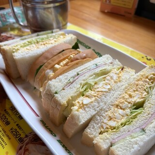 コメダ珈琲店_0