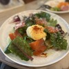 軽井沢ベランダ - エッグベネディクトとスモークサーモンのガレット