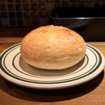 マロリーポークステーキ - ミニフランスパンはお代わり出来ます