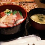 柊 - 柊丼（税込540円＋味噌汁税込60円）