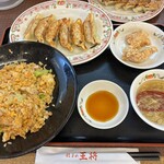 餃子の王将 - 料理写真:
