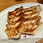 水餃子と胡椒シュウマイの二兎 - 