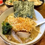 横濱家 - 