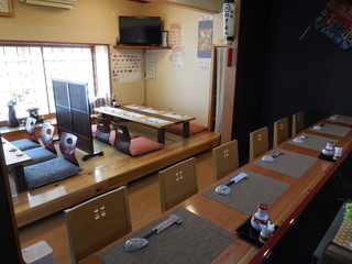 Kesennuma Matsuba Zushi - 最大１８名様までご案内できます