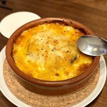 地中海料理 グルージャ - 牛挽肉と茄子のギリシャ風グラタン