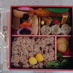 崎陽軒 - 料理写真:お赤飯弁当