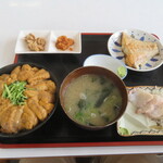 浜のかあちゃん食堂