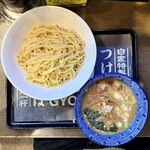 らあめん花月嵐 - 料理写真:【限定】濃厚魚介つけ麺 玉(並)麺200g(980円)