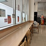 ゆめのパン屋 - パン屋隣のイートインスペース｡