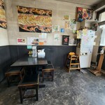 麺や暁 - 店内