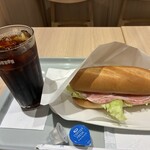 ドトールコーヒーショップ - 「Rミラノセット」（770圓）
R・アイスコーヒー
ミラノサンドA。