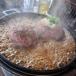 三ツ星監修黒毛和牛ハンバーグ もぐら - 