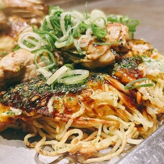 口コミ一覧 : 若貴 サンモール前店 - 本通/お好み焼き [食べログ]