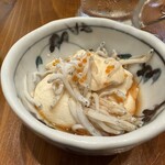 たけはらの味 ぴぃす - とうふとシラスのサラダ