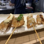 さば料理専門店 SABAR+ - 鯖串カツ4個盛り合せ