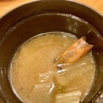 日本橋すし鉄 - 甘エビの味噌汁