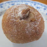ブレッドマン - くるみのカンパーニュ（120円）