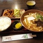 家族庵 - うどん定食800円