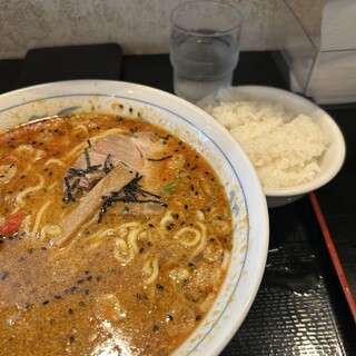 漢方ラーメン 渡辺_1