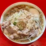 ラーメン二郎 - 料理写真:小ラーメン・ニンニク・アブラ・温泉玉子