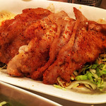 伝説の風味焼き ぶたや - スタミナニンニクロースＸＬ