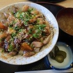 江釣子屋 - [2015年3月]はじっこ丼