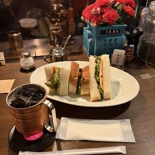 キッサ モクバ_1