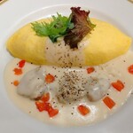 ロムレット ソリオ宝塚店 - ハーブ焼きチキンのクリームソースオムライス
