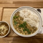 スープストックトーキョー - 料理写真:カレーとスープのセット　花椒の麻婆カレー、オニオンスープ