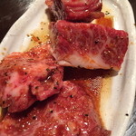 ホルモン平田 - ハラミ、超厚切りです。