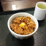 なか卯 - 和風牛丼（ミニ） 300円