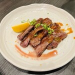 鉄神 - お肉はタン