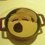 マッシュルーム - フォアグラのプリン マッシュルームのピュレとトリュフのソース