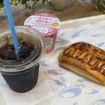 ヴィ・ド・フランス - 料理写真:【モーニングセット】ずっしりあらびきフランク660円