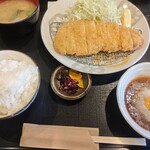 とんかつ料理　さち - 料理写真:ロースカツランチ