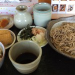 伯蕎庵 しばた - 2015年4月　ざるそばセット（750円）ピンぼけ