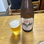 呑ひゃら - アサヒスーパードライ中瓶（700円）